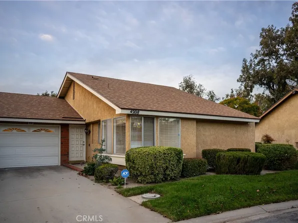 4208 Village 4, Camarillo, CA 93012