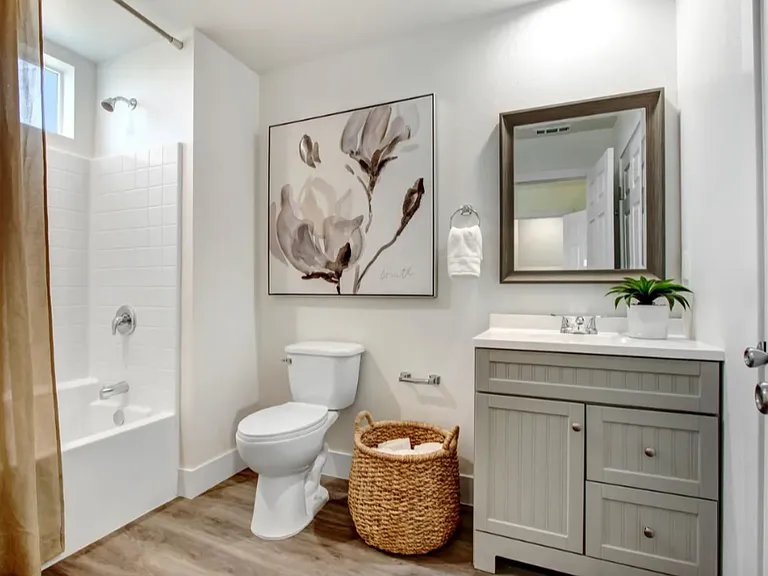 1115 E Artesia Blvd — Photo 11