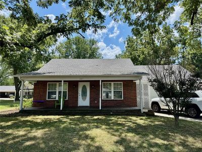 407 E Cleveland St, Prairie Grove, AR, 72753