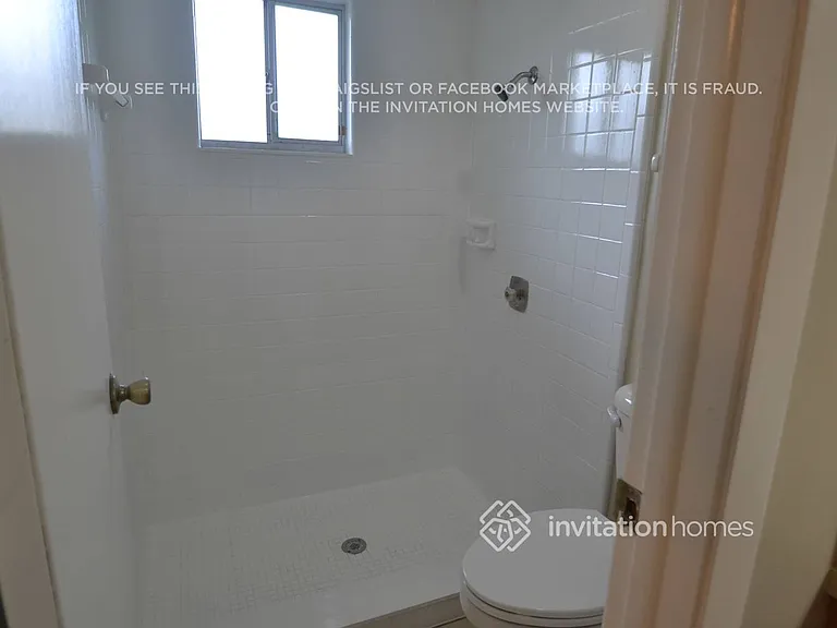 644 Deer Run Ct — Photo 12