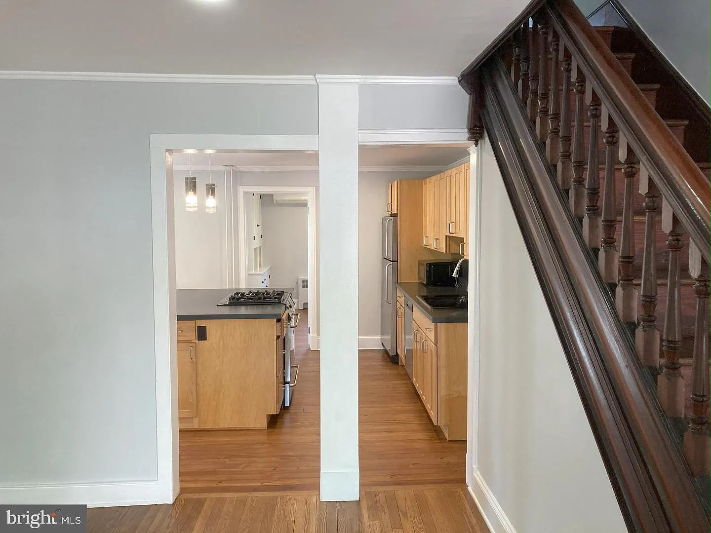 3 bed, 1292 sqft, $3,500 — Photo 4