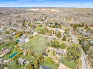 17 Spinner Ln, East Hampton, NY 11937