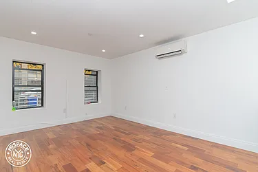 Rented by MySpaceNYC