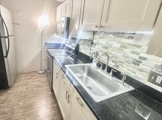 16 Mayberry Dr, Westborough, MA 01581
