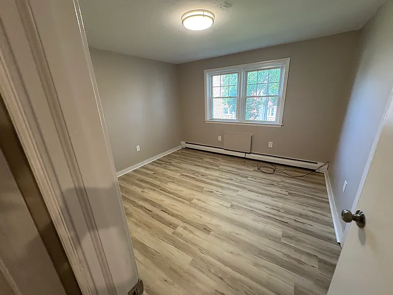 30A Hillside St #29 — Photo 7