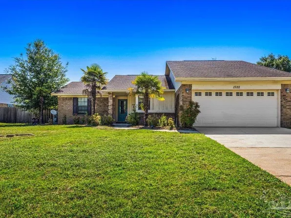 1522 Portside Dr, Gulf Breeze, FL 32563