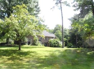 10421 Wilmington Dr, Evansville, IN 47725