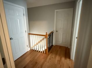 33 Nicholas Dr, Woonsocket, RI 02895