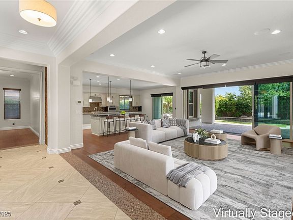5th image of 28 Tea Olive Dr