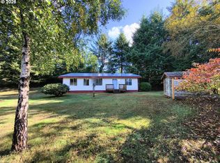 91136 Seaview Ln, Coos Bay, OR 97420