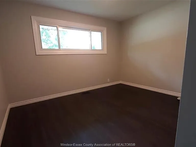 1568 Villa Maria Blvd N #MAIN — Photo 8