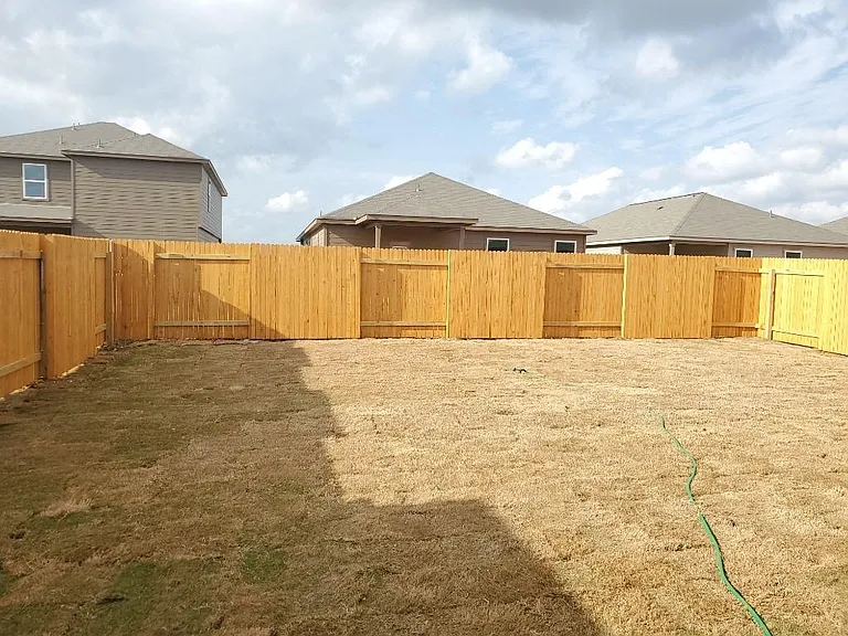 136 Constitution St — Photo 20