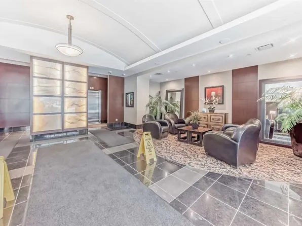920 S 5th Ave SW #2008, Calgary, AB T2P 5P6