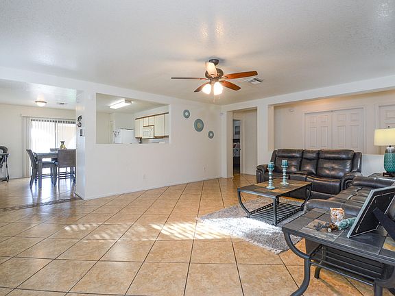 4th image of 5442 S Crown Jewel Dr