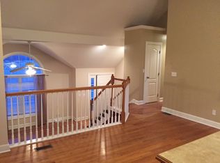 1802 Lauren Ln, Kearney, MO 64060