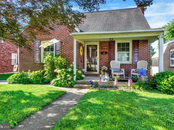 2004 Orange St, York, PA 17404