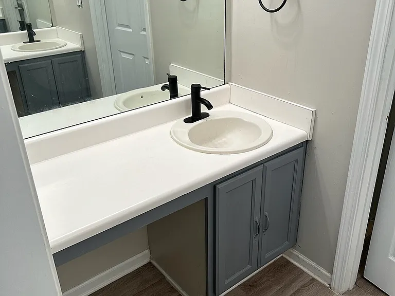 200 Westridge Dr #207 — Photo 7