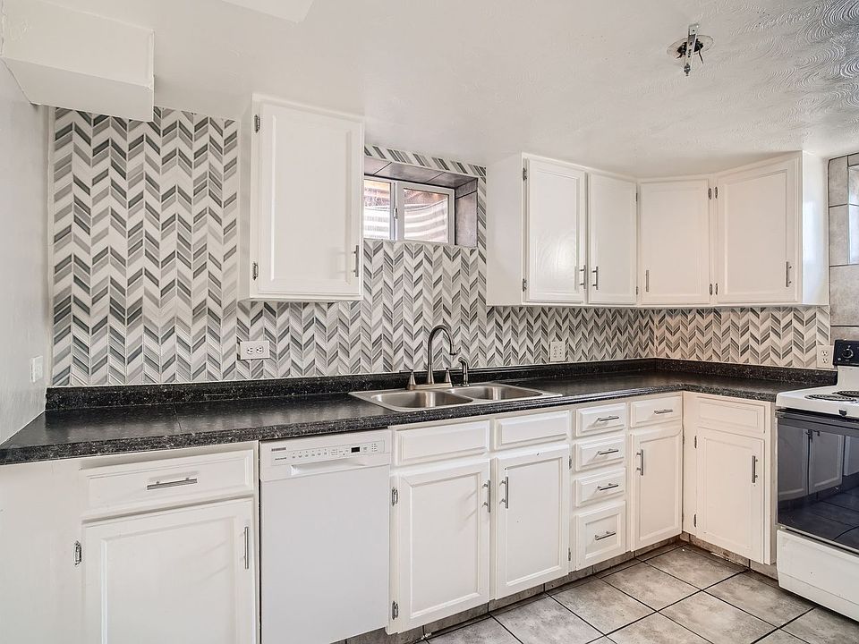 1st image of 4020 S Bannock St #B