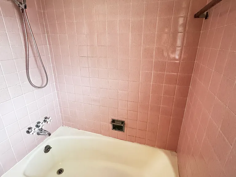 8219 Colgate St — Photo 15