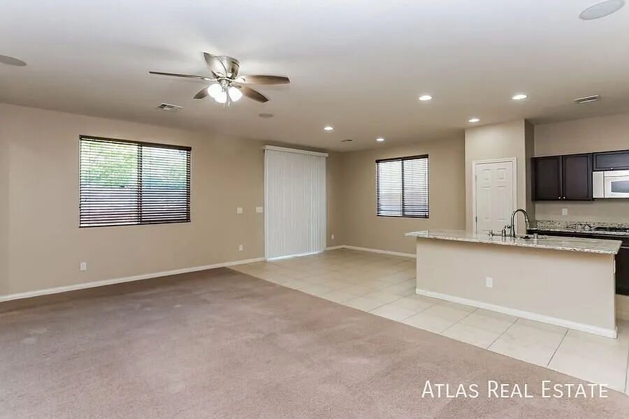 Meticulously Maintained 3-Bedroom Home near Elkhorn Road and North Hualapai Way! — Photo 4