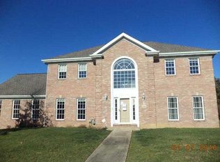201 Country Dr, Rostraver Township, PA 15012
