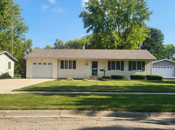 783 Watson Dr, Genoa, IL 60135