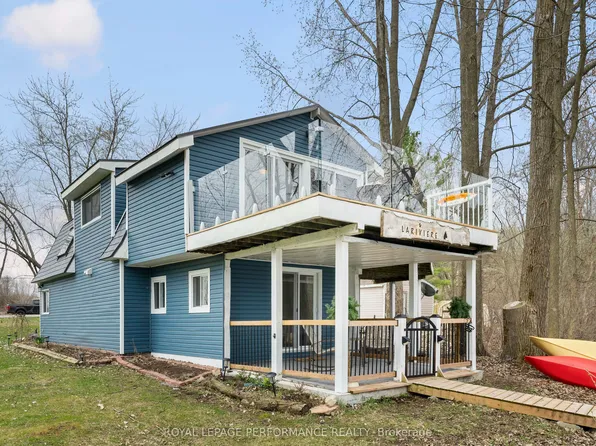 1930 Sunbury Rd, South Frontenac, ON K0H 1X0