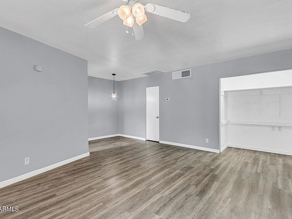 2nd image of 2925 N 19th Avenue #101