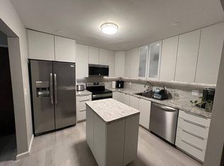 3239 S 58th St UNIT 102, Milwaukee, WI 53219