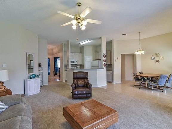 5th image of 1718 Ryanfeld Dr