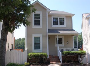 127 Westview Cove Ln, Cary, NC 27513