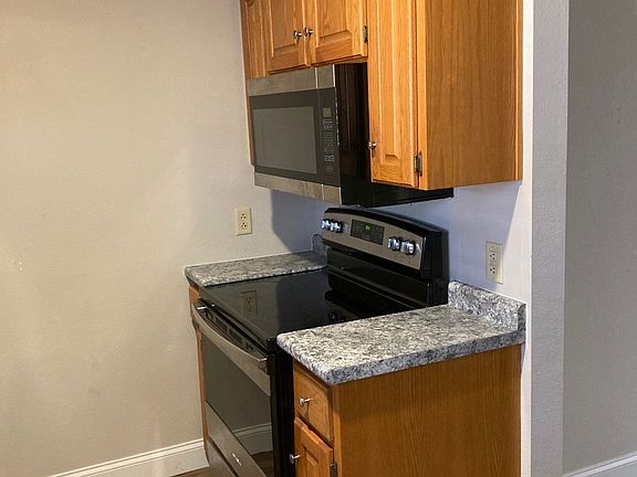 2nd image of 654 Abbie Ct