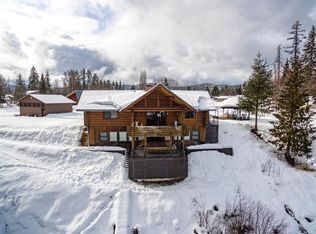 11 Riverside Ave, Ione, WA 99139