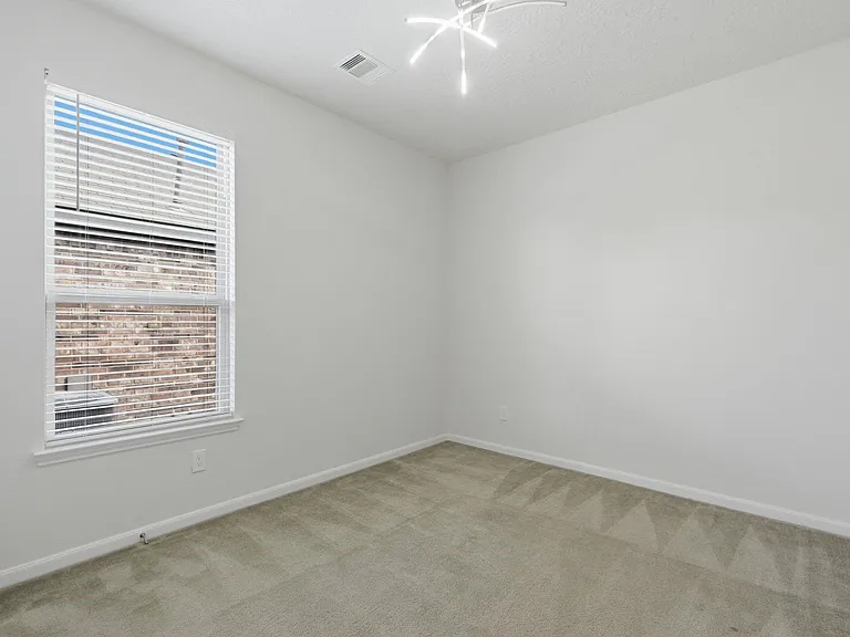 1140 Clonmore Ct — Photo 30