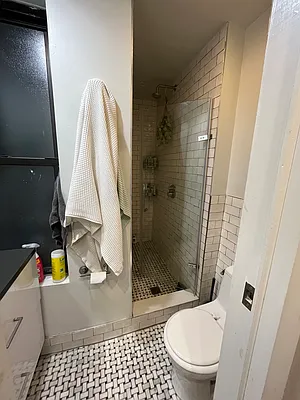 Rented by NorthStar REG LLC | media 10