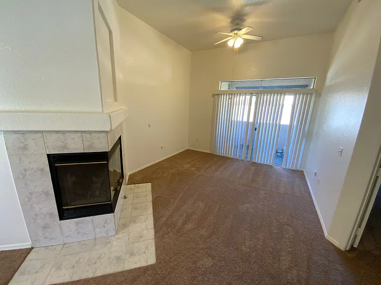 7400 W Flamingo Rd #1039 — Photo 3