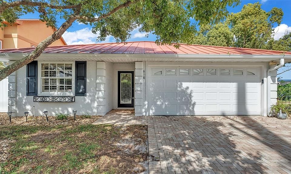 1st image of 618 MOUNTAIN LAKE PLACE