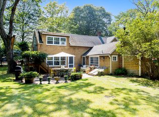 493 Abrahams Path, Amagansett, NY 11930