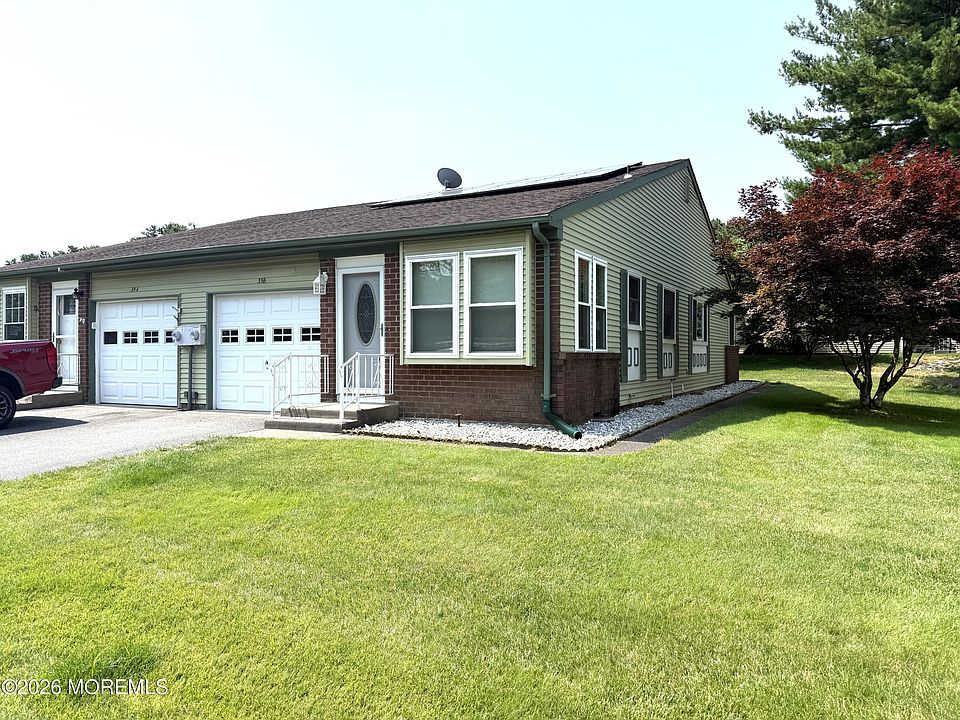 1st image of 35B Easton Drive #B