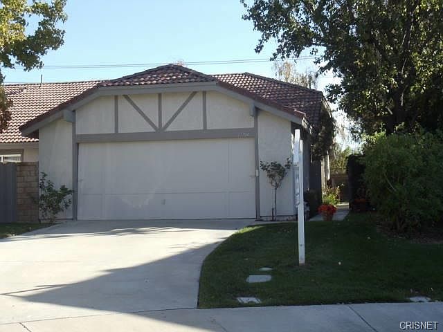1st image of 15704 Rosehaven Ln