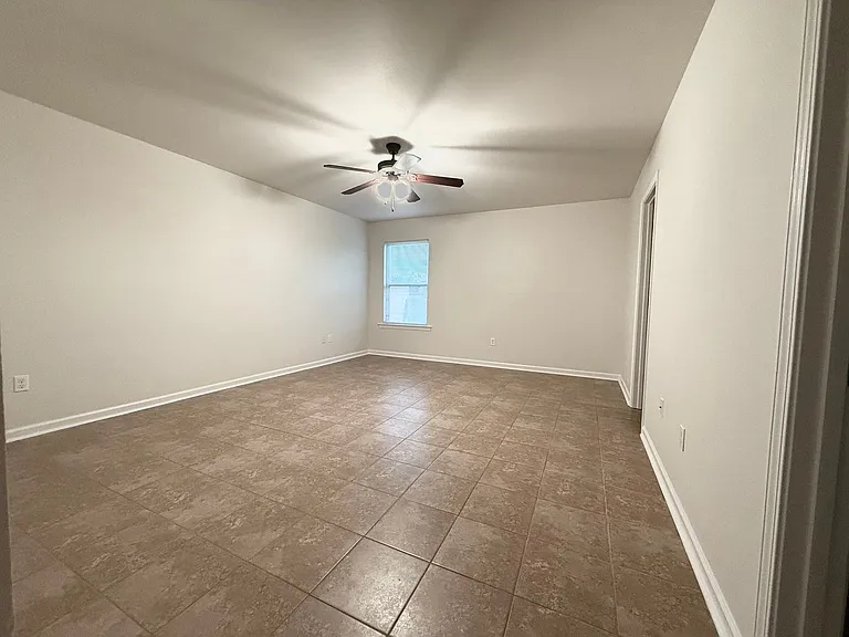15390 Eaglestone Dr — Photo 11