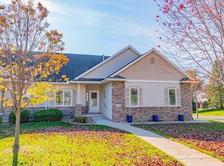 6301 Maywick Dr, Madison, WI 53718