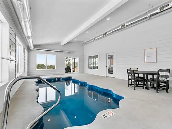 4th image of 18 Settlers Cove