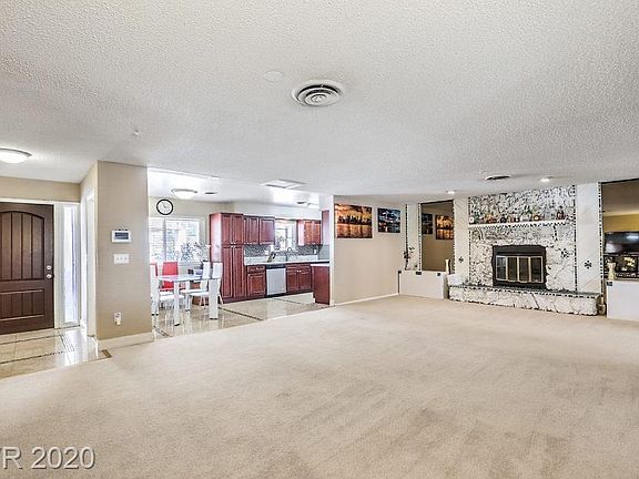 5th image of 2257 Bridlewood Dr