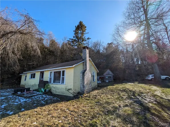 6763 County Route 178, Henderson, NY 13650