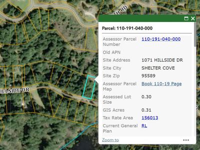 1071 Hillside Dr, Whitethorn, CA, 95589