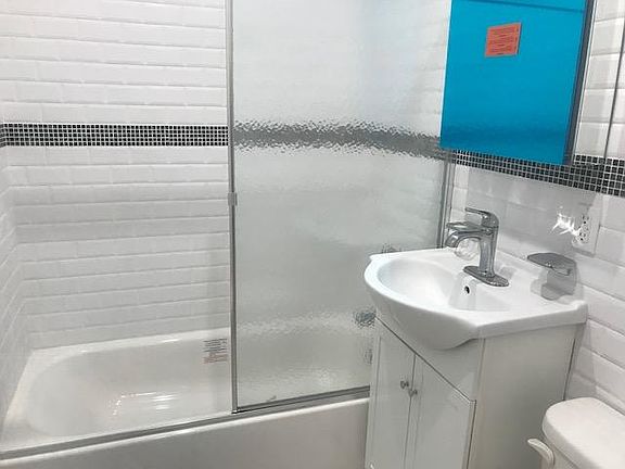 4th image of 418 E 88th St APT 1E