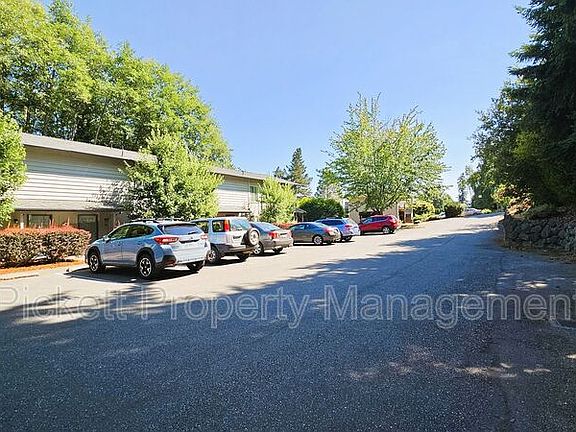 3rd image of 354 NW Edvard St #D