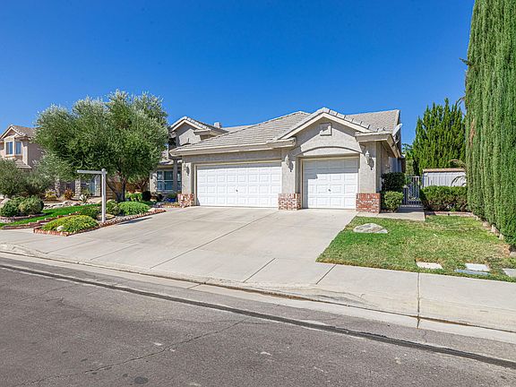 5th image of 44243 Westridge Dr