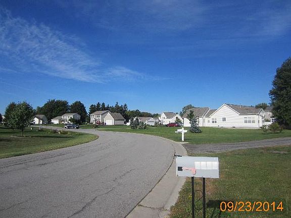 4th image of 6212 Holly Creek Dr
